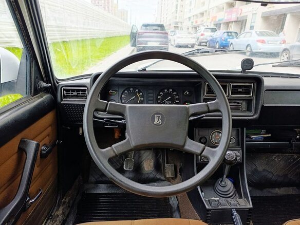 1989 Lada (ВАЗ) 2107, белый, 120000 рублей - вид 5