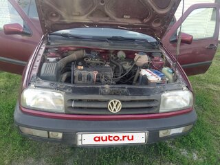 1993 Volkswagen Vento, пурпурный, 100000 рублей, вид 2