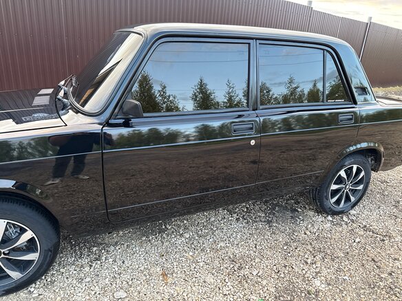 2010 Lada (ВАЗ) 2107, чёрный, 350000 рублей - вид 4