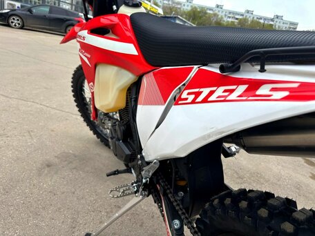 2026 Stels 250 Enduro, красный, 164000 рублей, вид 3