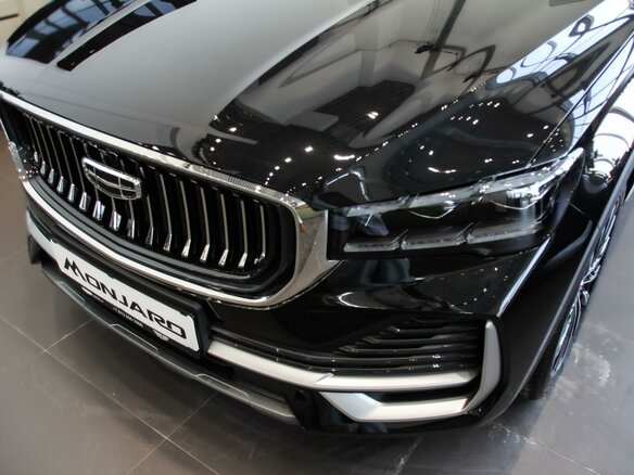 2026 Geely Monjaro I Рестайлинг, чёрный - вид 7