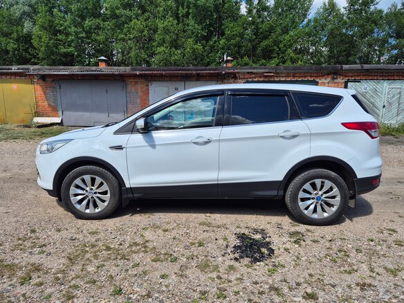 2014 Ford Kuga II, белый, 1300000 рублей - вид 9