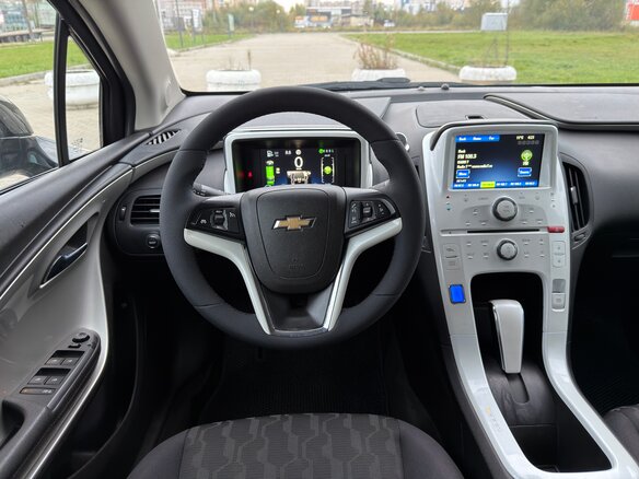 2013 Chevrolet Volt I, чёрный, 1045000 рублей - вид 30