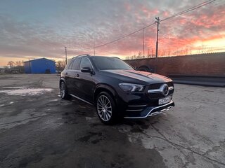 2019 Mercedes-Benz GLE 300 d II (V167), чёрный, 7900000 рублей, вид 3