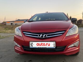 2014 Hyundai Solaris I Рестайлинг, красный, 990000 рублей, вид 2
