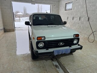 2021 Lada (ВАЗ) 2121 (4x4) I Рестайлинг (2020), белый, 790000 рублей, вид 2