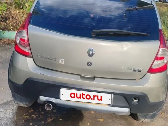 2011 Renault Sandero Stepway I, бежевый, 550000 рублей - вид 2