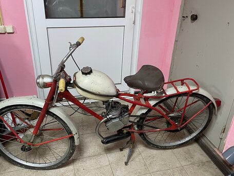 1970 BMW C 650 Sport, красный, 20000 рублей, вид 1