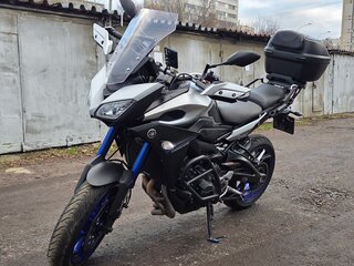 2015 Yamaha MT-09 Tracer (FJ-09), серебристый, 750000 рублей, вид 1