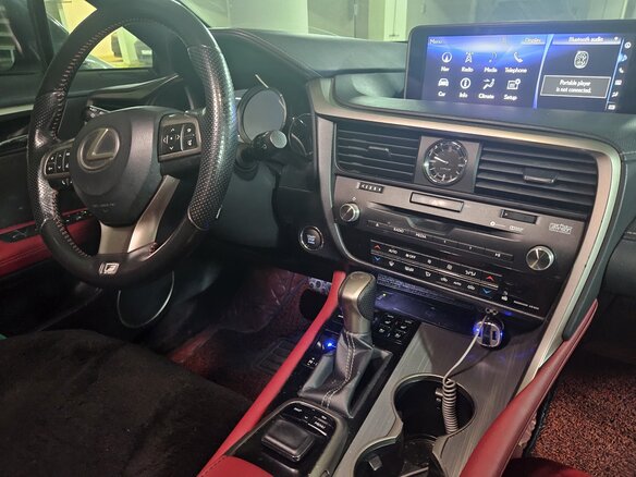 2016 Lexus RX 200t IV, чёрный, 3600000 рублей - вид 11