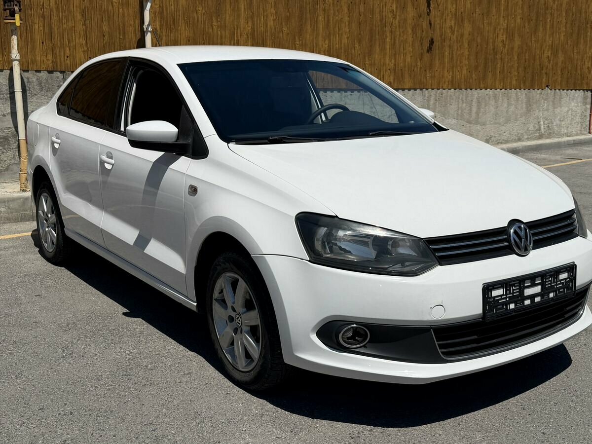 Открыть фотографии: Volkswagen Polo V