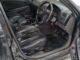 2002 Toyota Caldina II Рестайлинг, чёрный, 450000 рублей, вид 4