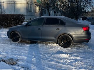 2013 Volkswagen Jetta VI, серый, 1300000 рублей, вид 2