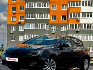 2011 Opel Astra J, чёрный, 675000 рублей, вид 2