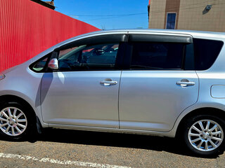 2010 Toyota Ractis I, серебристый, 870000 рублей, вид 5