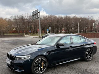2019 BMW M5 Competition VI (F90), синий, 8100000 рублей, вид 2