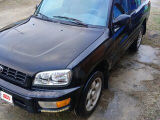 1999 Toyota RAV4 I (XA10), чёрный, 500000 рублей, вид 1