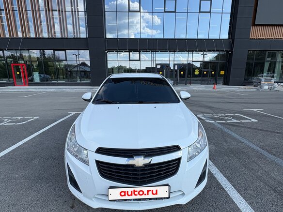 2013 Chevrolet Cruze I Рестайлинг, белый, 810000 рублей - вид 1