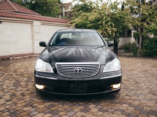 2004 Toyota Crown Majesta IV (S180), чёрный, 2000000 рублей, вид 5