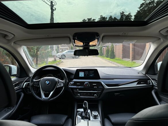 2019 BMW 5 серии 520d xDrive VII (G30/G31/G38), серый - вид 32