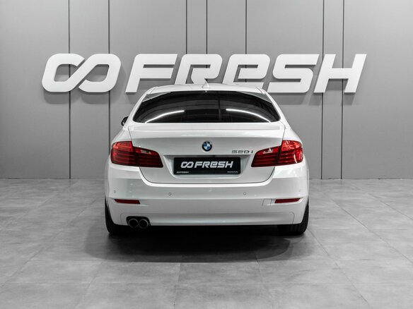 2016 BMW 5 серии 520i VI (F10/F11/F07) Рестайлинг, белый, 2300000 рублей - вид 3