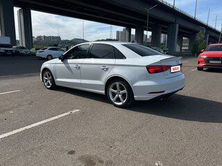 2018 Audi A3 III (8V) Рестайлинг, белый, 1650000 рублей, вид 3