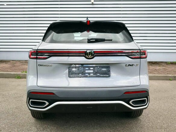 2026 Changan UNI-S I Рестайлинг, серый, 3079900 рублей - вид 4