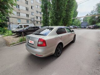 2012 Skoda Octavia II (A5) Рестайлинг, серебристый, 700000 рублей, вид 3