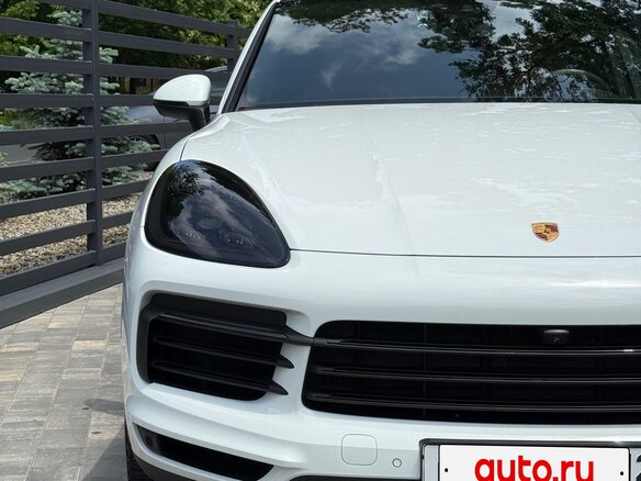 2021 Porsche Cayenne Coupé III, белый, 8300000 рублей - вид 1