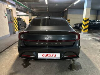 2021 Hyundai Sonata VIII (DN8), серый, 2600000 рублей, вид 5