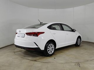 2022 Hyundai Solaris II Рестайлинг, белый, 1510000 рублей, вид 5
