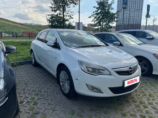 2011 Opel Astra J, белый, 550000 рублей, вид 3