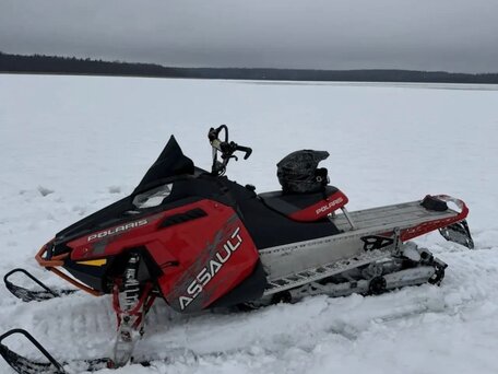 2013 Polaris 120 Assault, красный, 550000 рублей, вид 3