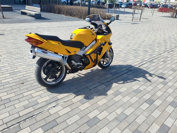 2000 Honda VFR 800, жёлтый, 460000 рублей - вид 11