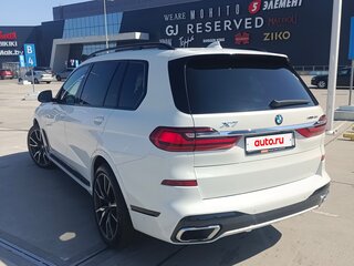 2020 BMW X7 40i I (G07), белый, 5900000 рублей, вид 4