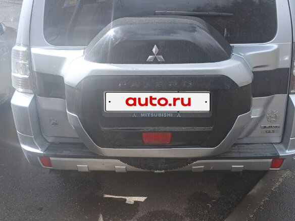 2017 Mitsubishi Pajero IV Рестайлинг 2, серый, 3000000 рублей - вид 4