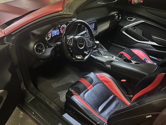 2020 Chevrolet Camaro VI Рестайлинг, красный, 3450000 рублей - вид 6