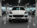 2017 Porsche Cayenne Diesel II Рестайлинг (958), белый, 4100000 рублей - вид 2