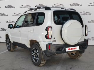 2024 Lada (ВАЗ) Niva Travel I, белый, 1049000 рублей, вид 3