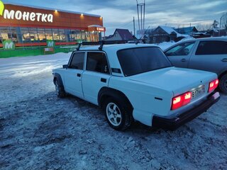 2004 Lada (ВАЗ) 2107, белый, 140000 рублей, вид 4