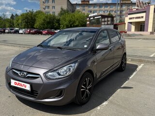 2012 Hyundai Solaris I, чёрный, 700000 рублей, вид 1