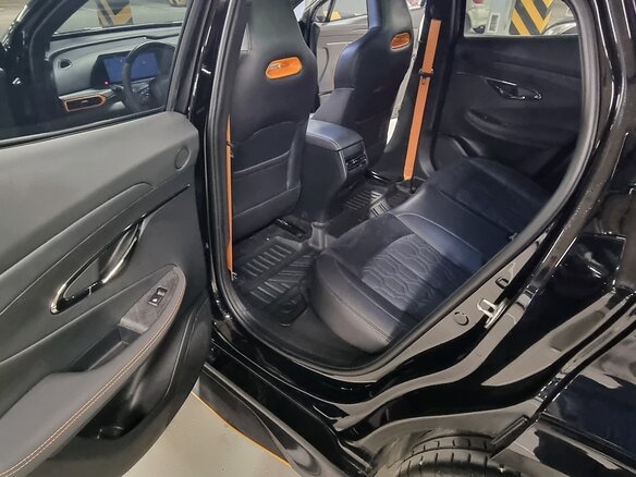 2021 Changan UNI-T I, чёрный - вид 11