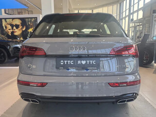 2025 Audi Q5 L 45 TFSI II (FY) Рестайлинг, серый, 6400000 рублей, вид 5
