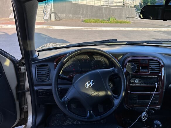 2006 Hyundai Sonata ТагАЗ IV (EF) Рестайлинг, бежевый, 280000 рублей - вид 11