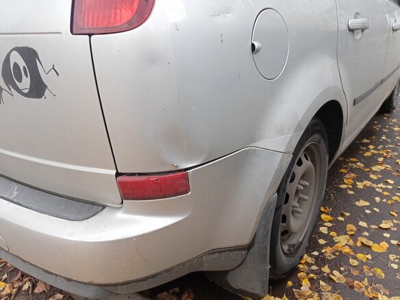 2004 Ford C-MAX I, серебристый, 400000 рублей - вид 10