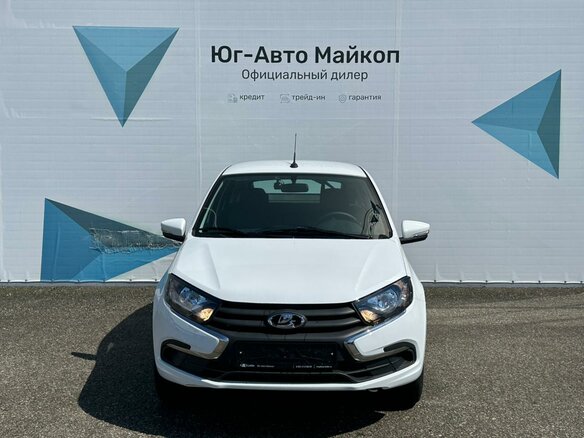 2026 Lada (ВАЗ) Granta I Рестайлинг, белый - вид 1