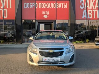 2013 Chevrolet Cruze I Рестайлинг, серебристый, 790000 рублей, вид 2