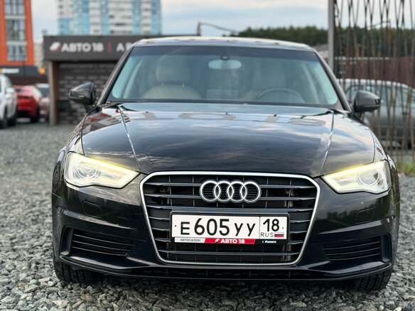 2014 Audi A3 III (8V), чёрный - вид 3
