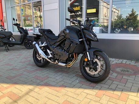 2025 Honda CB 750 Hornet, чёрный, 1300000 рублей, вид 2