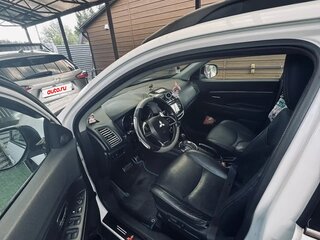 2014 Mitsubishi ASX I Рестайлинг, белый, 1200000 рублей, вид 3